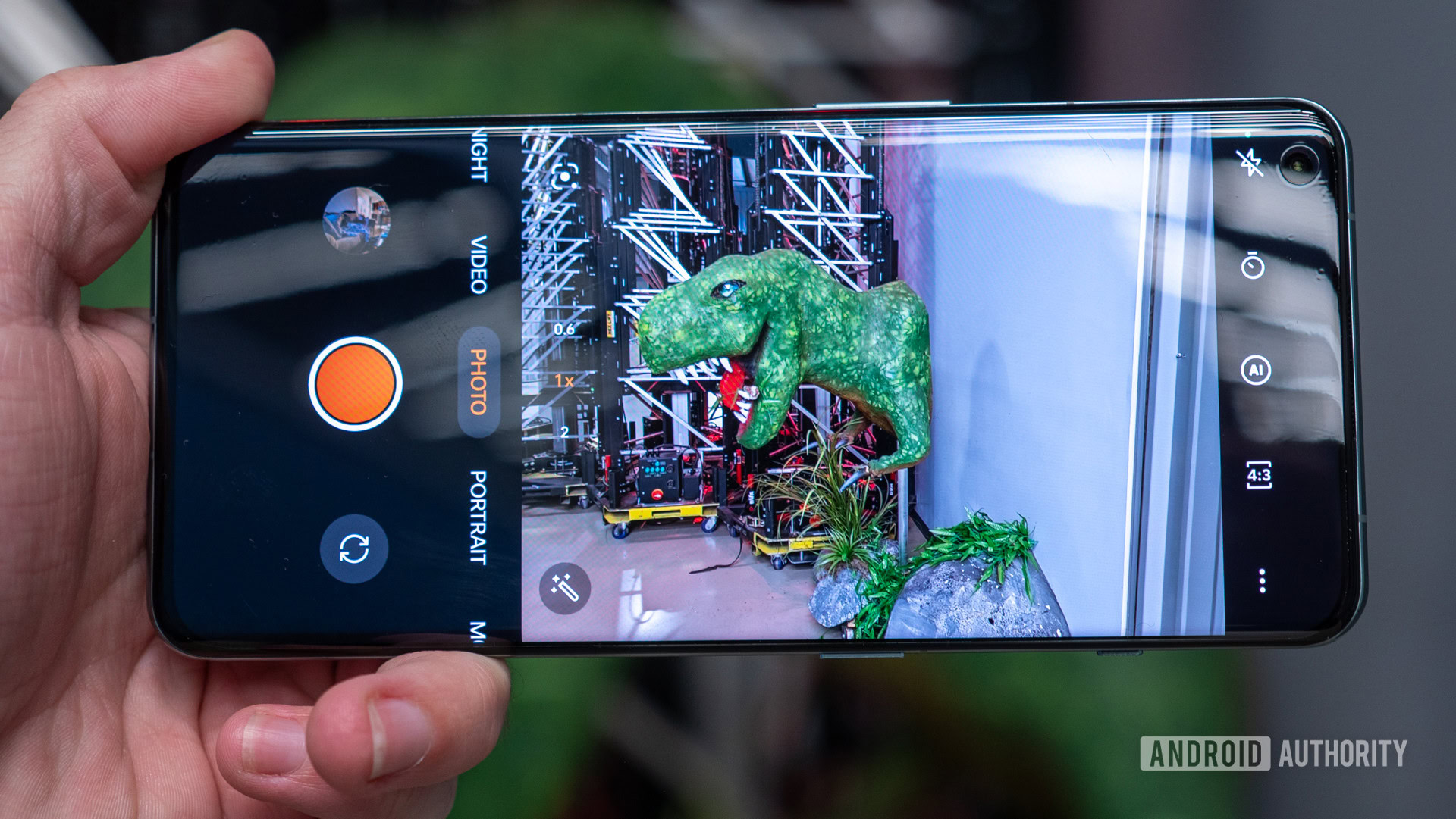 oneplus 11 camera app in hand