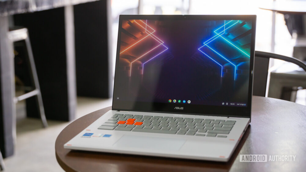 How to change wallpaper on Chromebook — a step by step guide