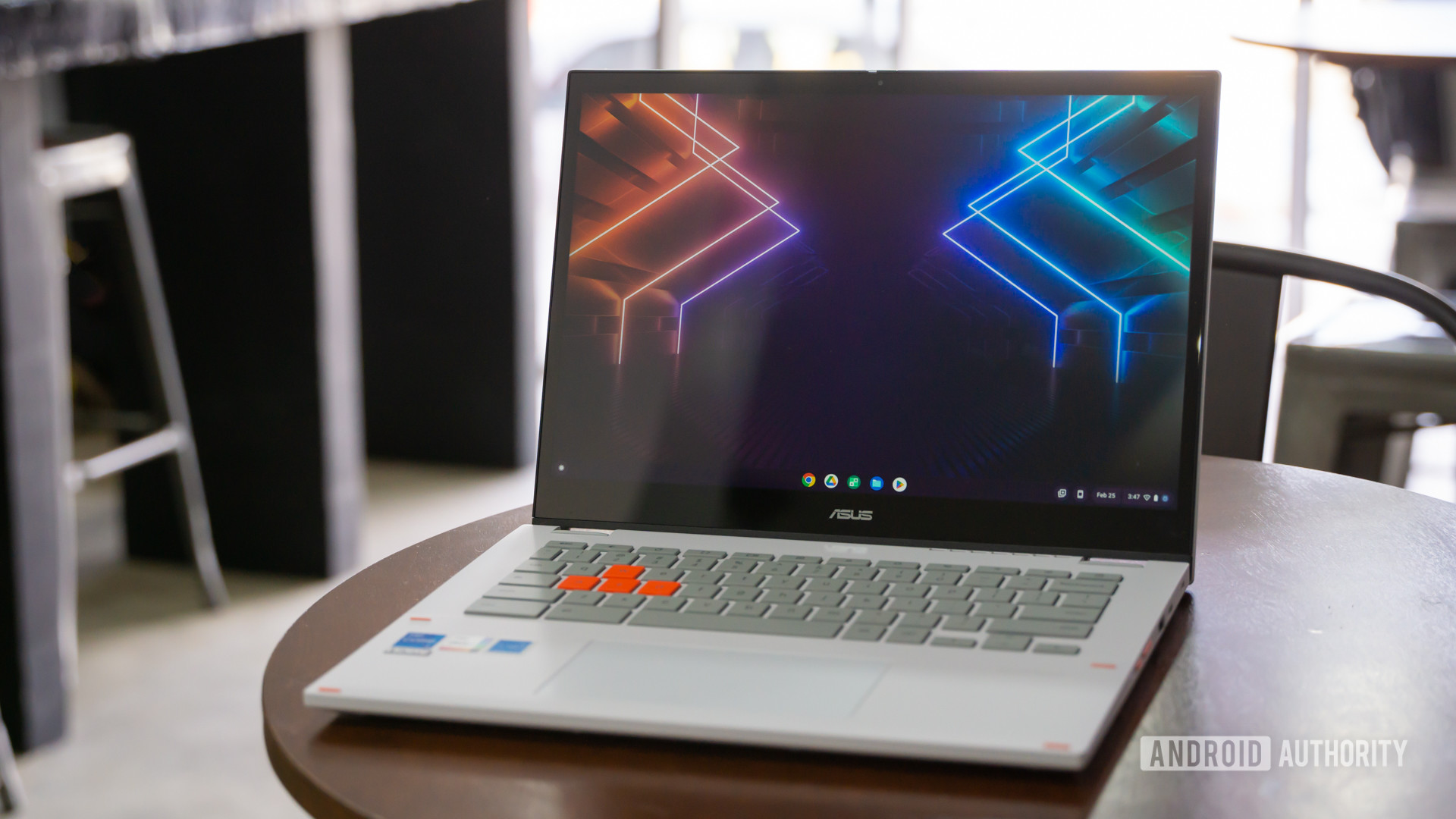 ASUS Chromebook Vibe CX34 Flip review 4