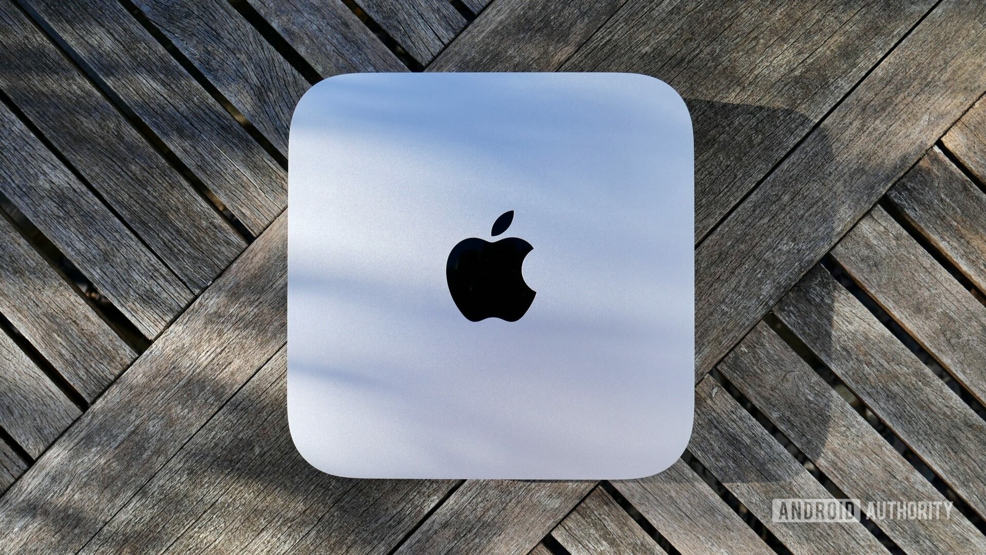 Apple Mac Mini M2 2023 top 6