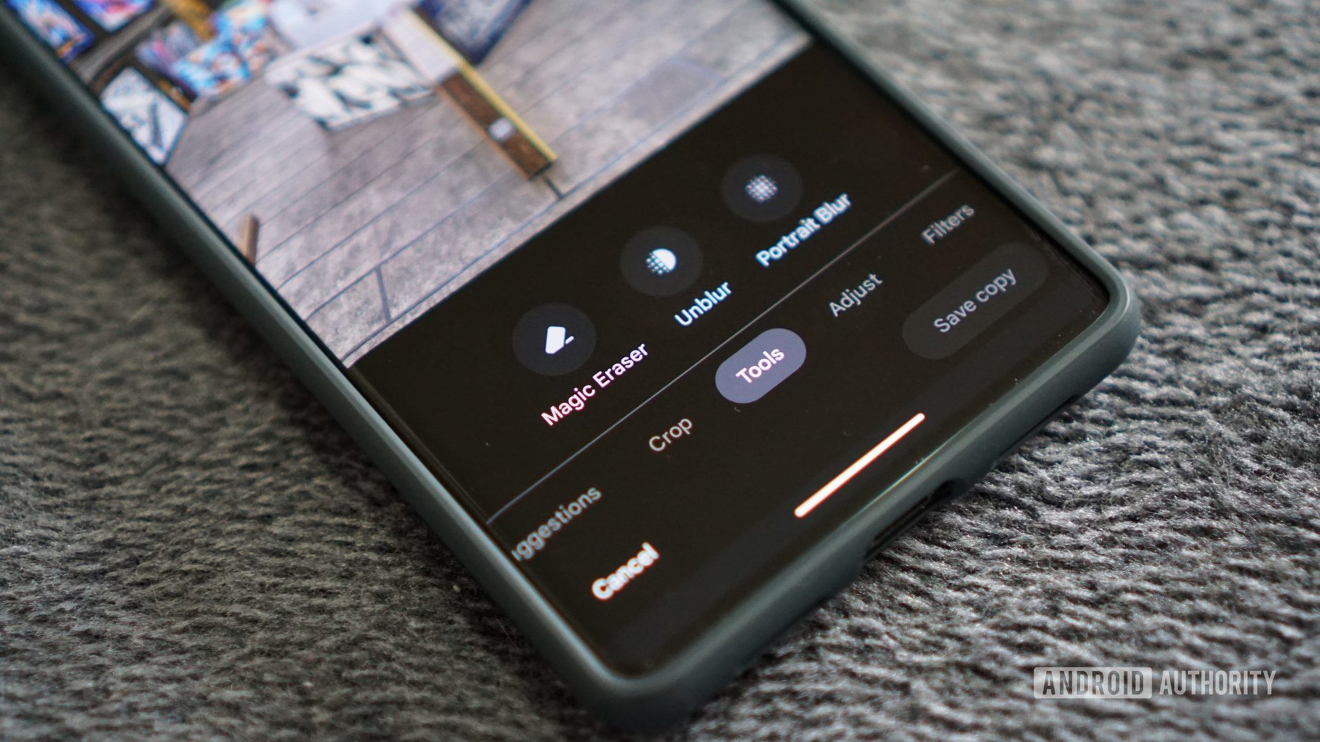 Magic Eraser ist jetzt für alle Android- und iOS-Benutzer über Google One erhältlich