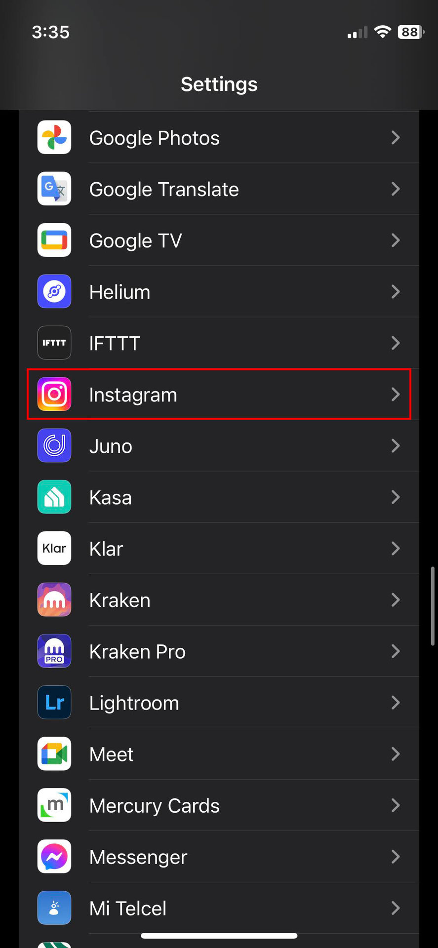 How to enable Instagram permissions on iPhone 1