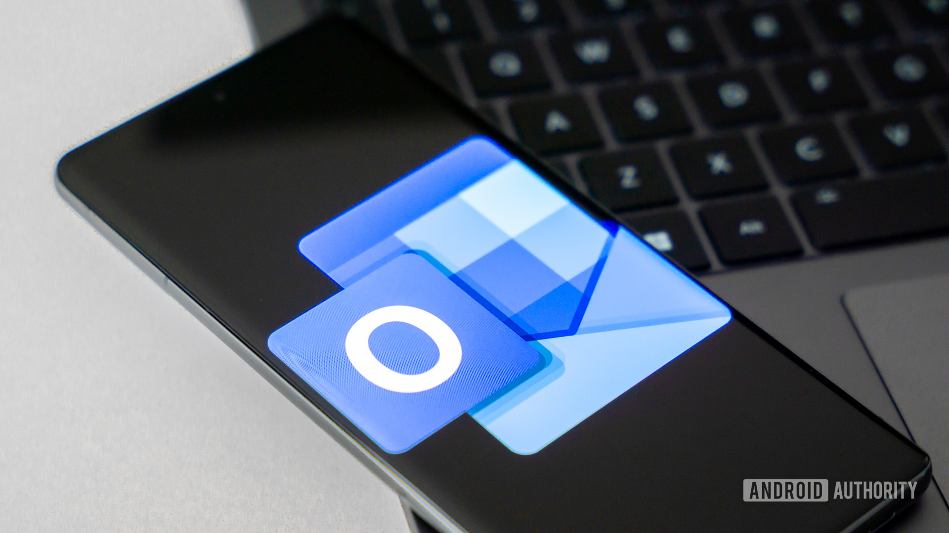 Foto de archivo Logotipo de Outlook 5