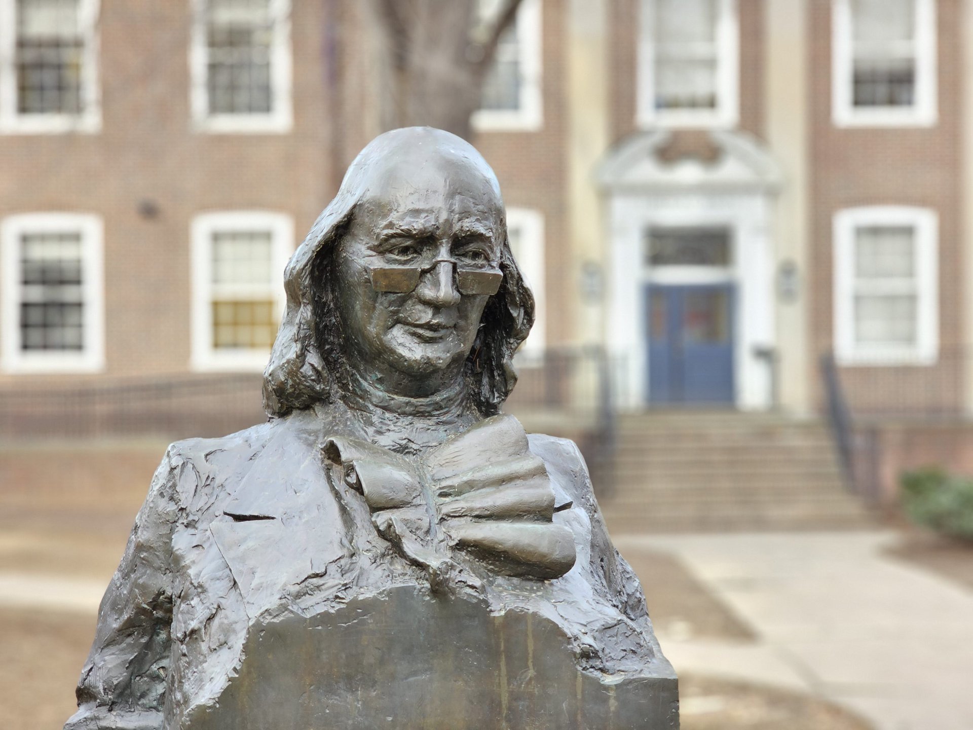 Samsung Galaxy S23 Ultra ben franklin 3x portrait