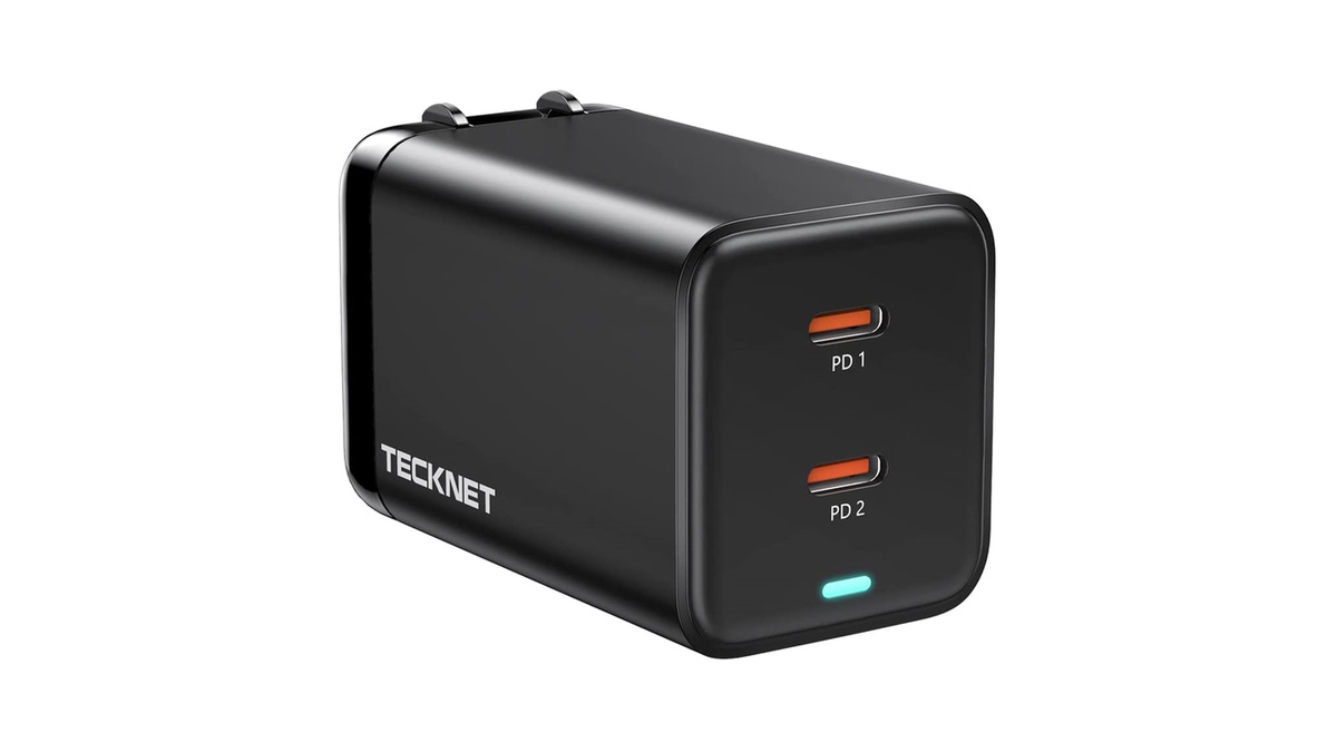 Tecknet 45W Dual USB C port charger