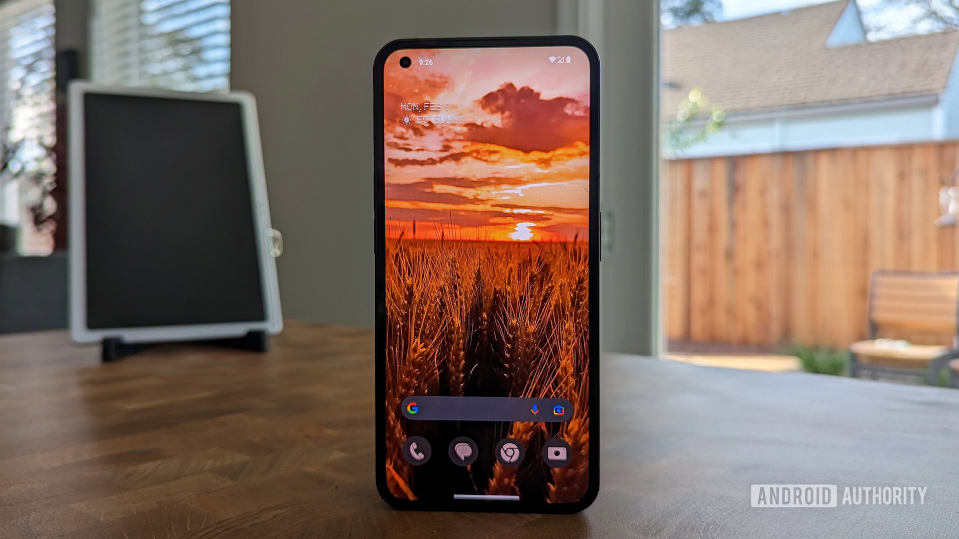 Wallpaper Wednesday: Android wallpapers 2023-02-08