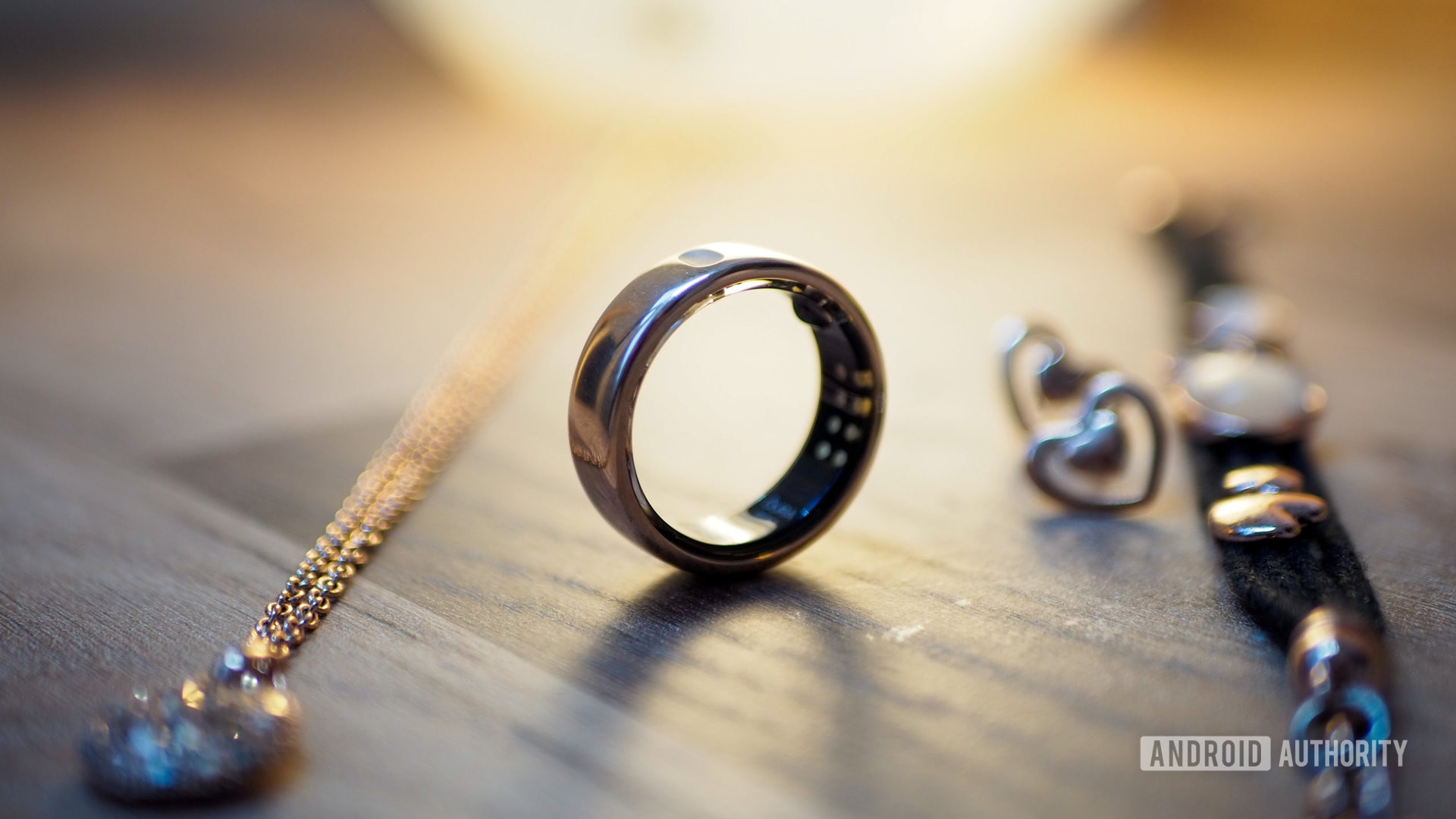 oura ring 3 jewelry standing 2