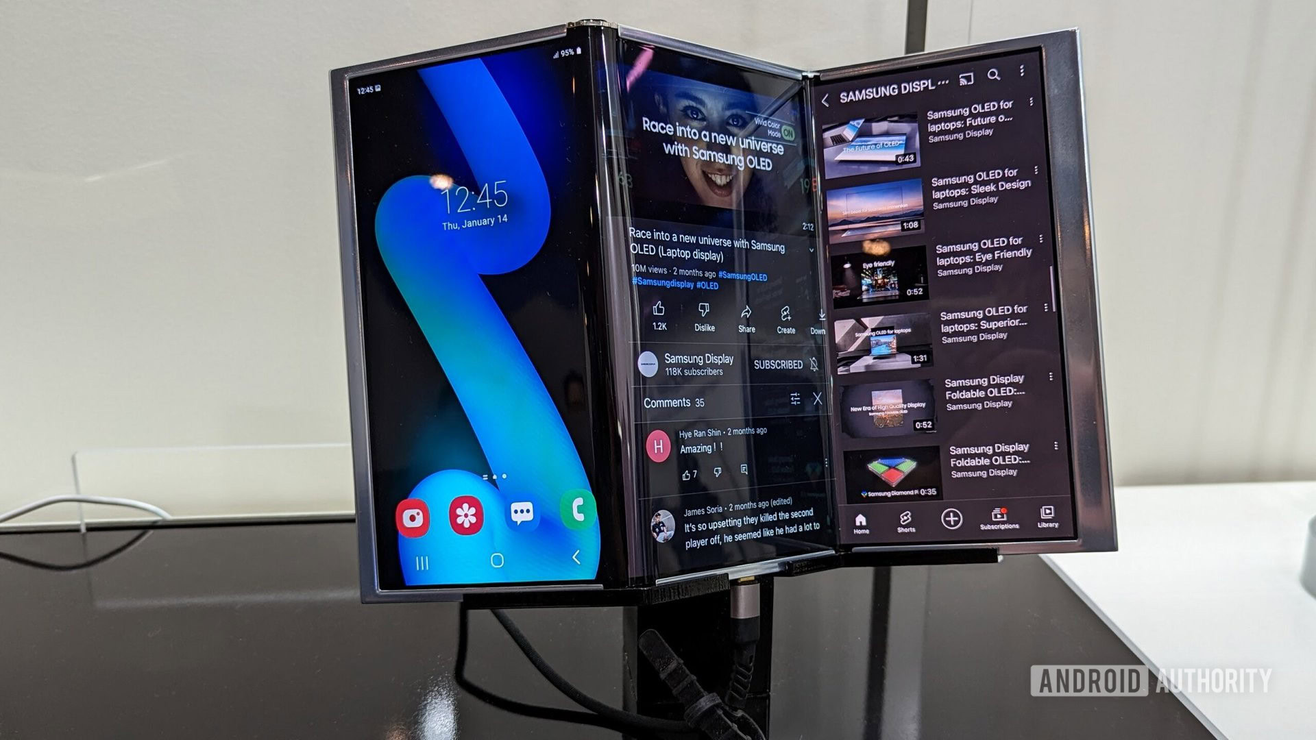 Samsung tri fold prototype concept MWC 2023