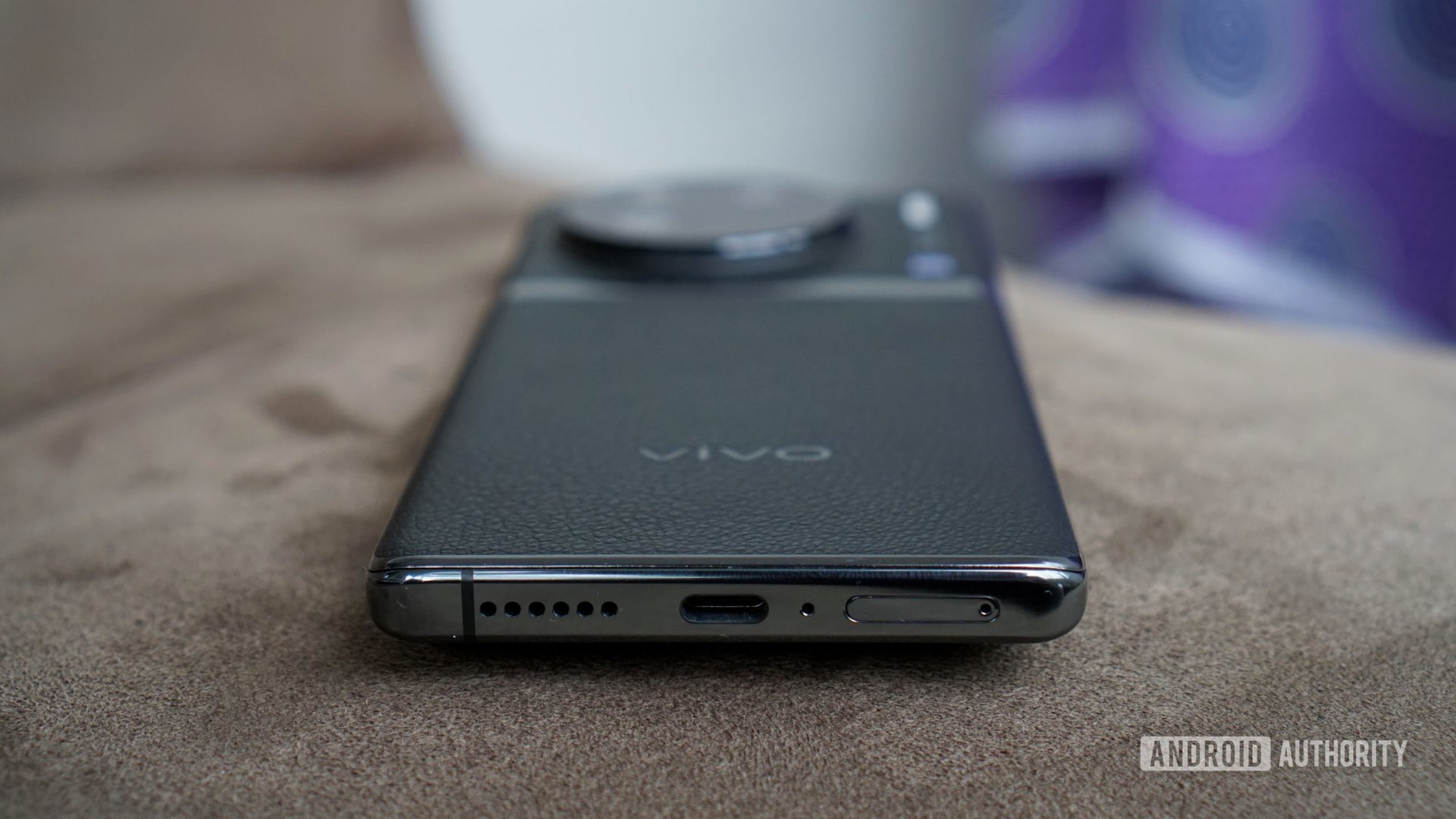 Vivo X90 Pro back face down USB port