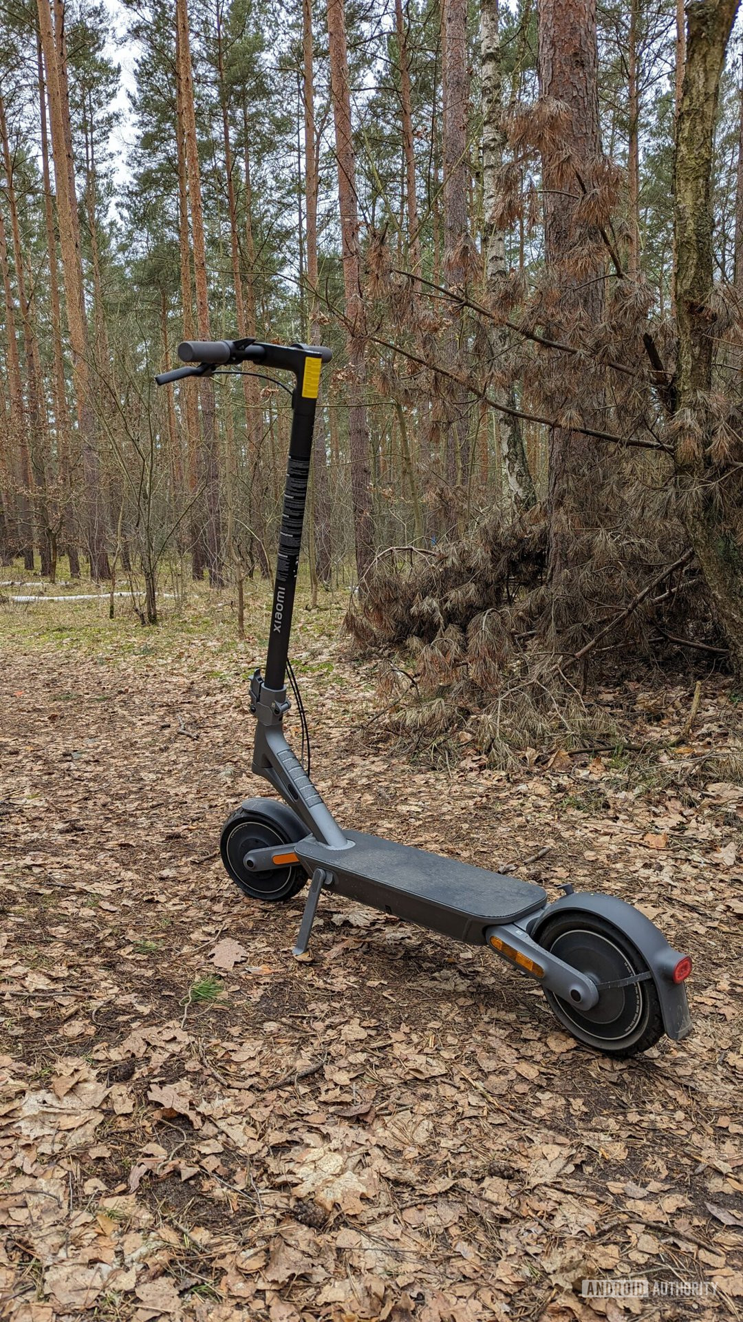 Xiaomi Electric Scooter 4 Ultra on trail