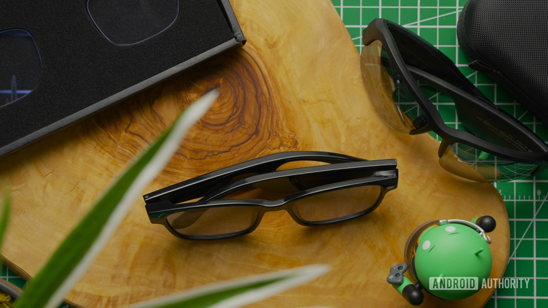 Bose Frames Tempo and Razer Anzu smart glasses seen from above