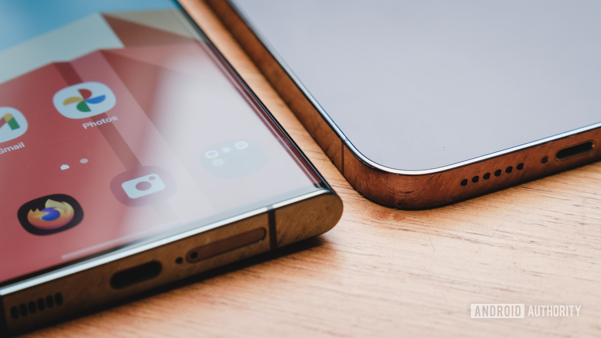Flache vs. gebogene Glas-Smartphones