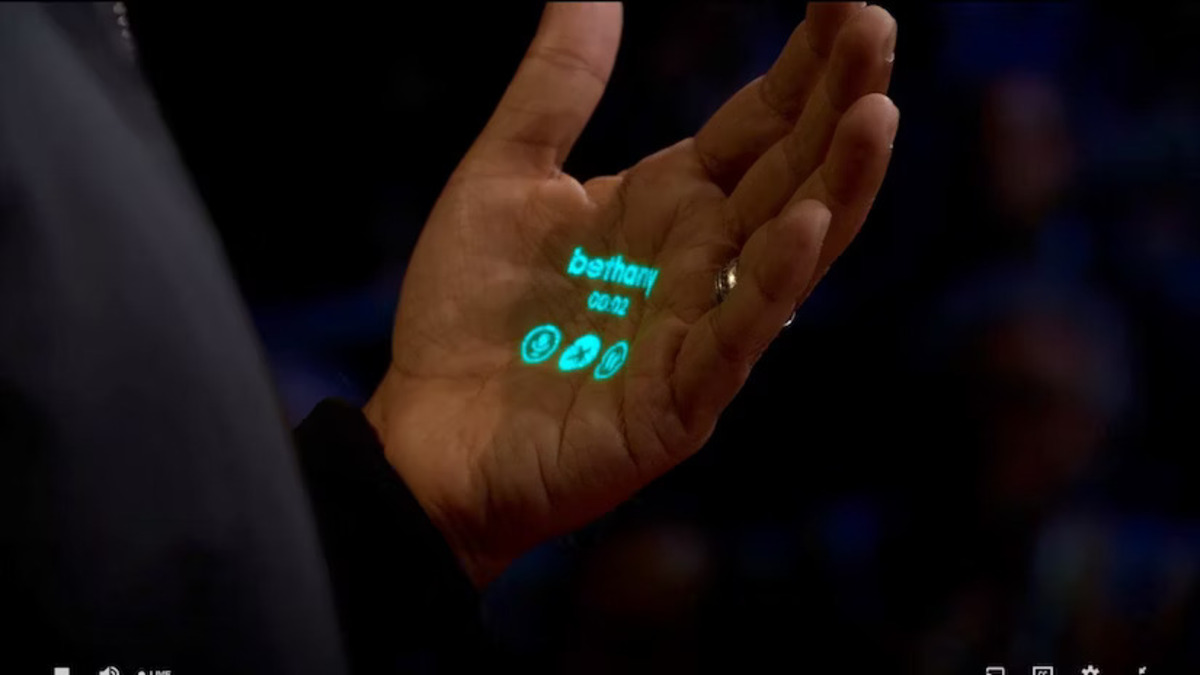 Secretive startup previews AI-powered wearable projector (Update: Video of demo)