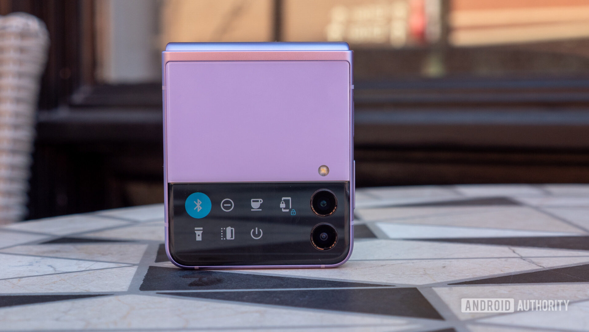 Coverscreen OS makes me excited for the Galaxy Z Flip 5