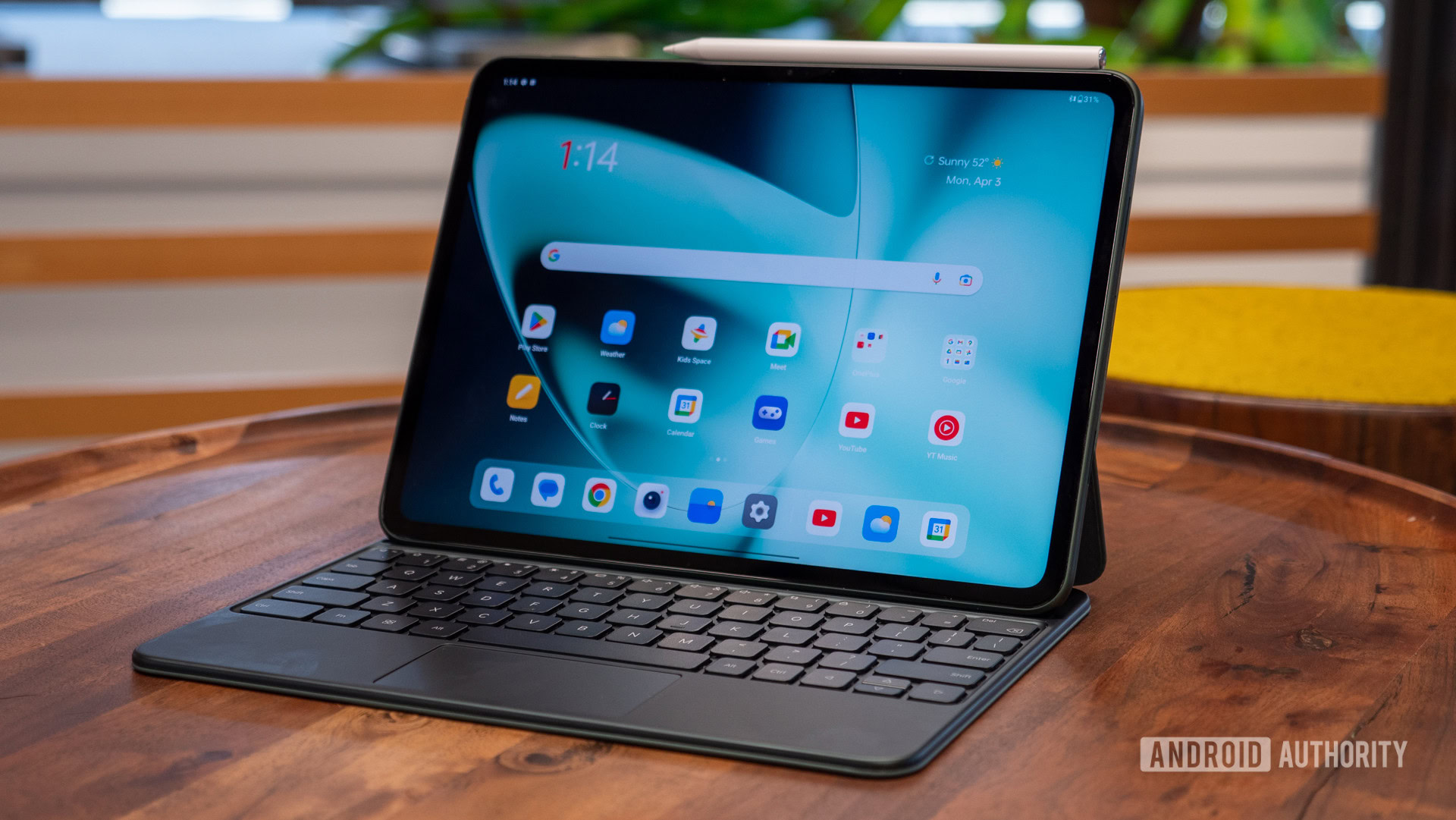 The OnePlus Pad is Great, but It Can't Beat the iPad