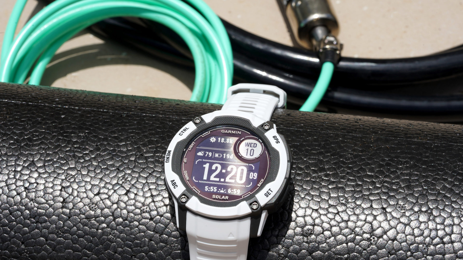 Garmin Instinct 2X displays its watch face.