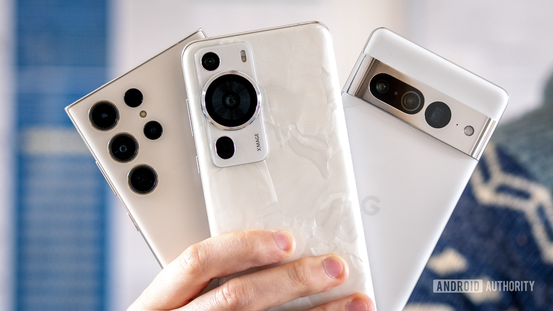 Huawei P60 Pro vs Galaxy S23 Ultra vs Pixel 7 Pro cameras in hand