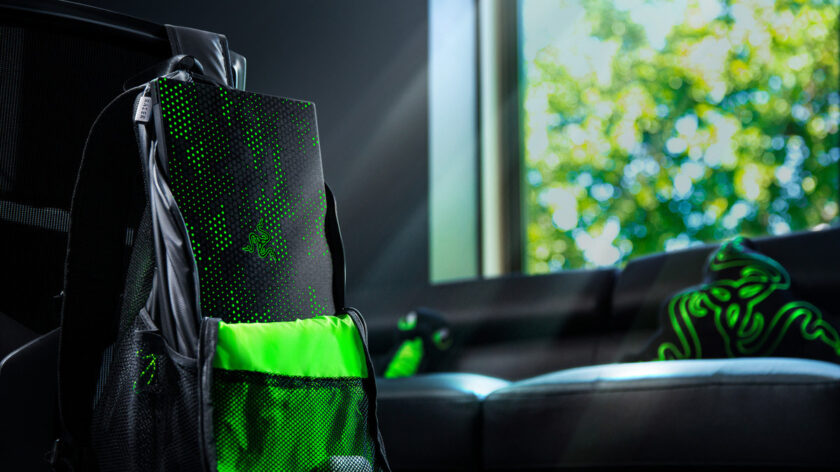 Custom Razer Razer goes after dbrand by launching Razer Skins