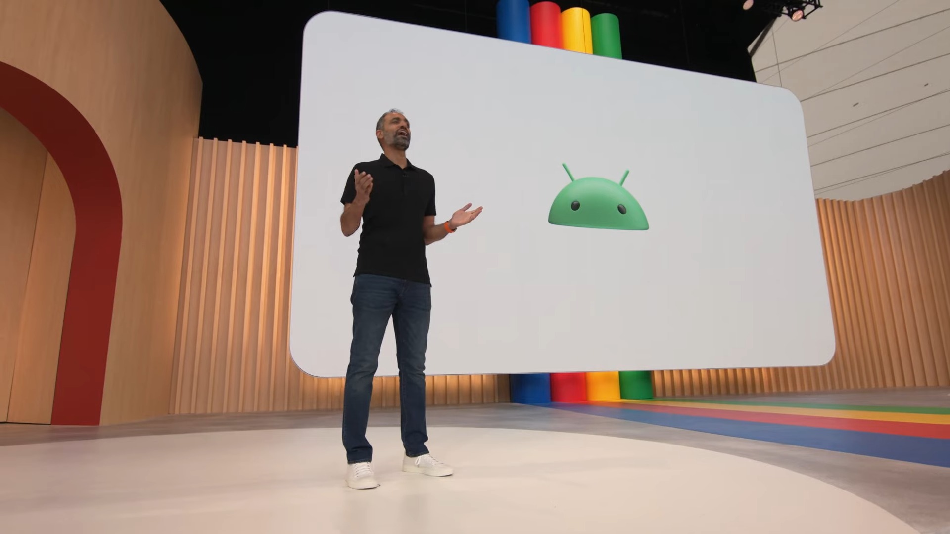 New Android Bugdroid logo at Google IO 2023