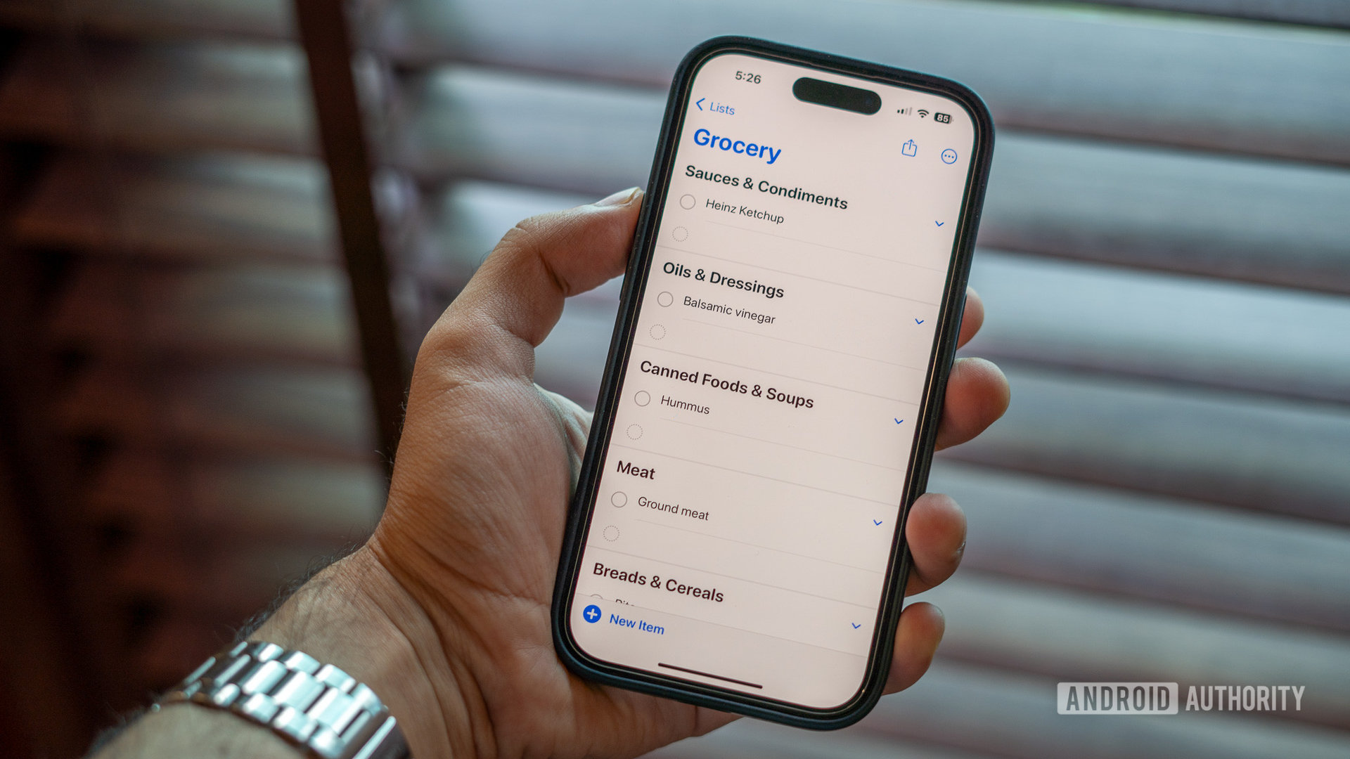 iOS 17 iPhone smart lists in reminders app