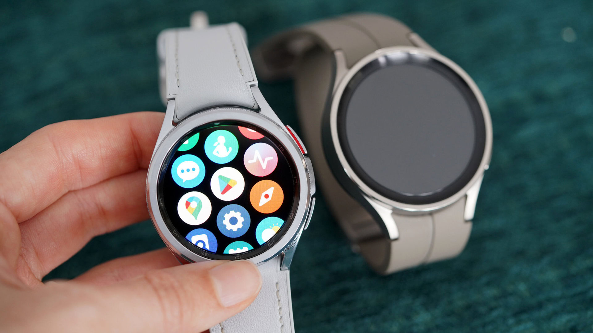 A Galaxy Watch 6 Classic user navigates using the device's rotating bezel.