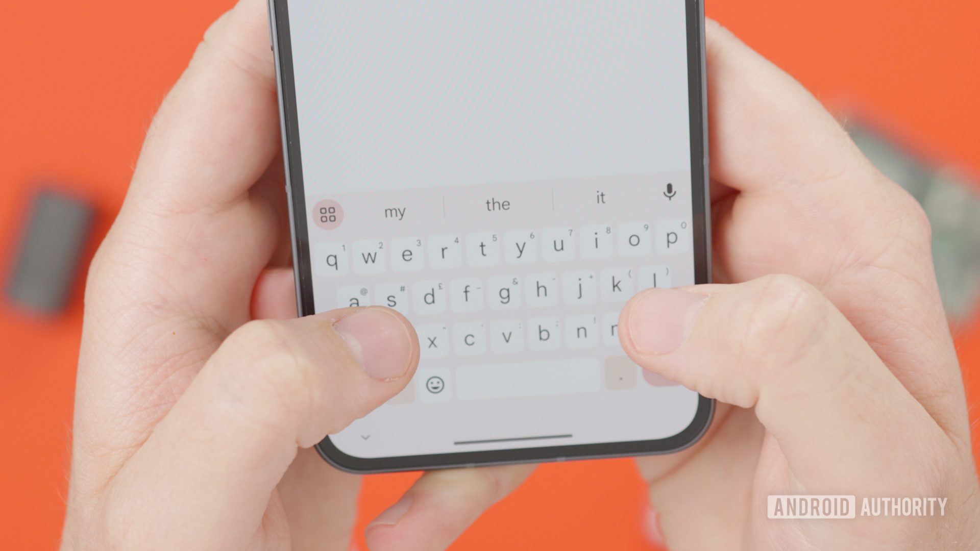 Gboard on Nothing Phone 2