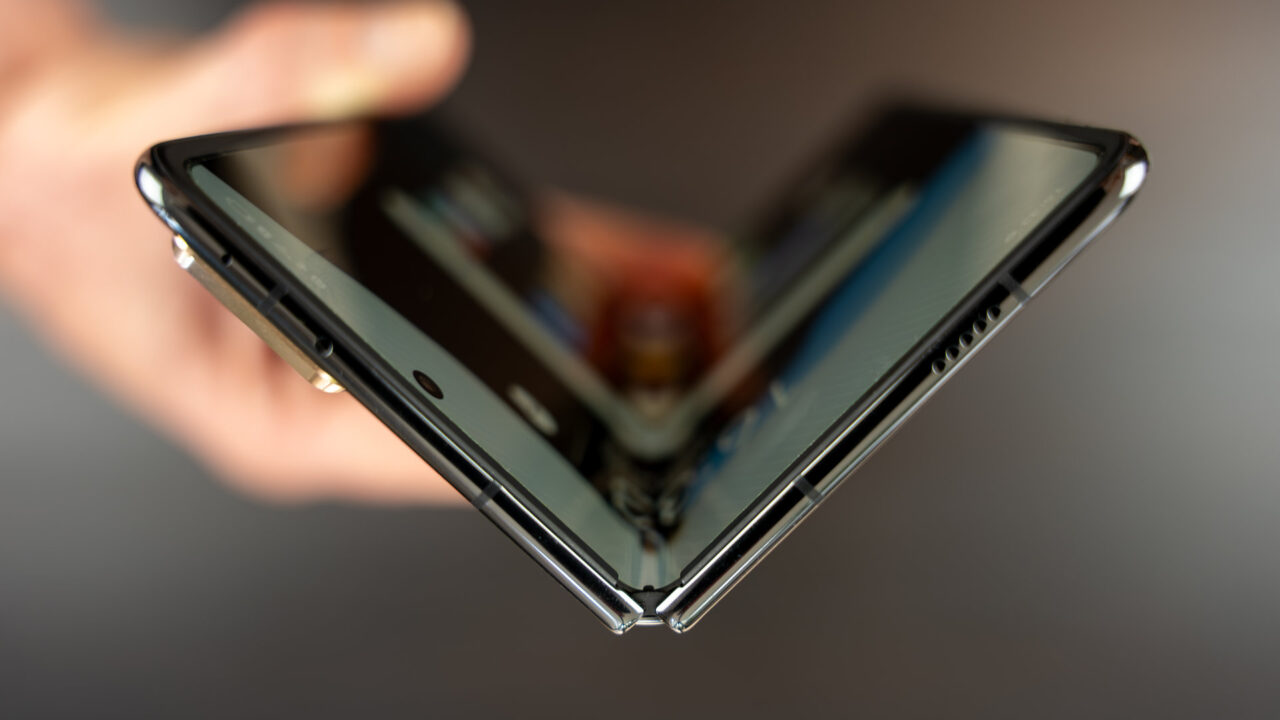 Magic V2 HONOR Magic V2 announced: The thinnest foldable on the market