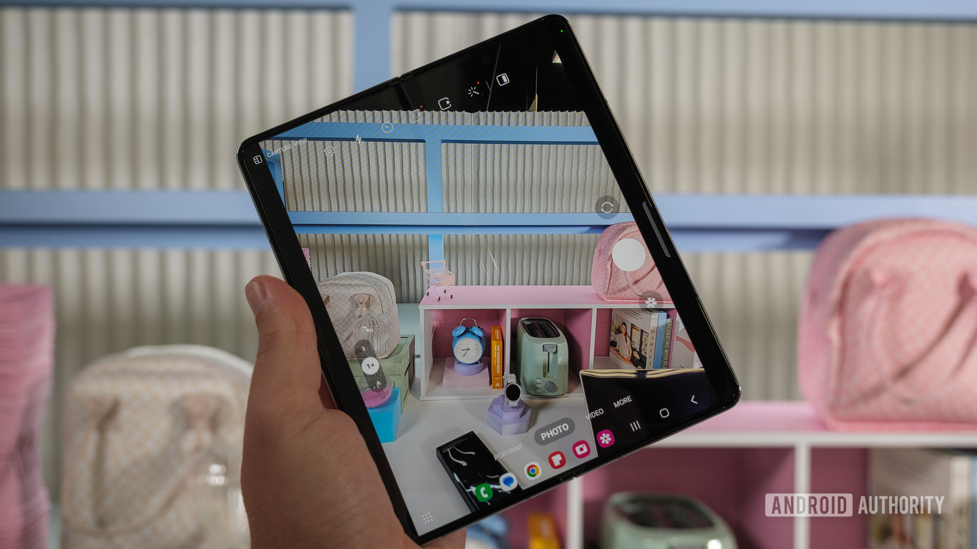 Samsung Galaxy Z Fold 5 camera app