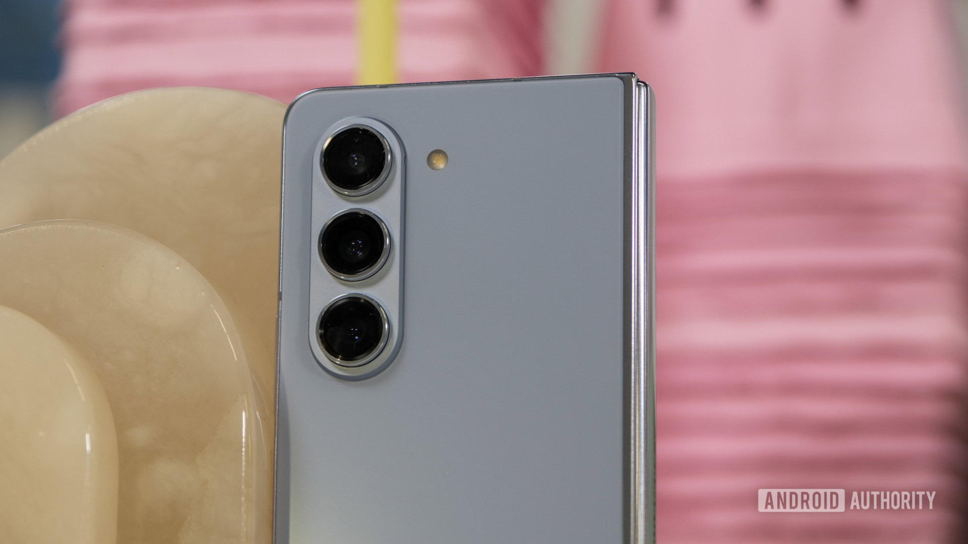 Samsung Galaxy Z Fold 5 cameras close