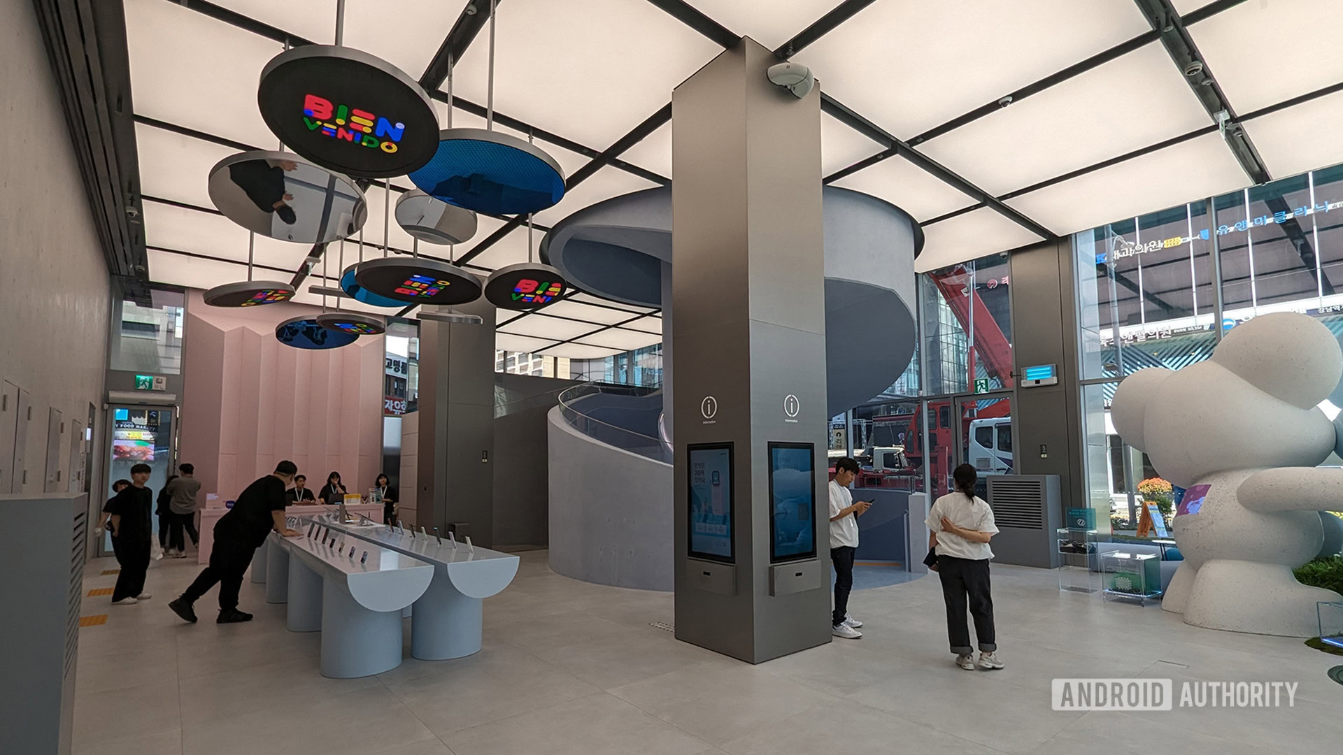 Samsung unveils Samsung Infinity experiential concept in Seoul - Inside  Retail Asia