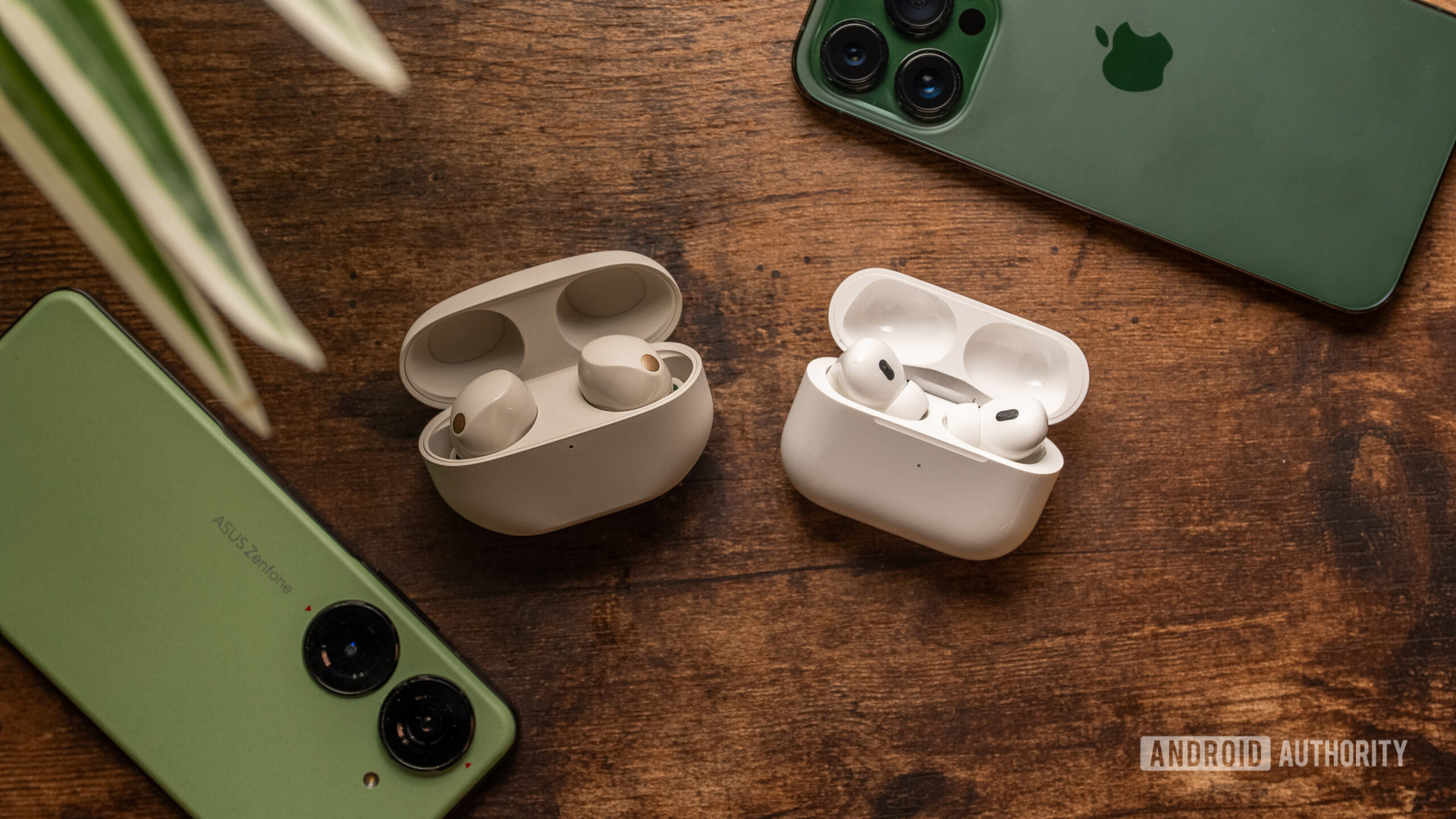 Sony WF 1000XM5 vs Apple AirPods Pro 2nd generation cases open iPhone Asus Zenfone.jpg