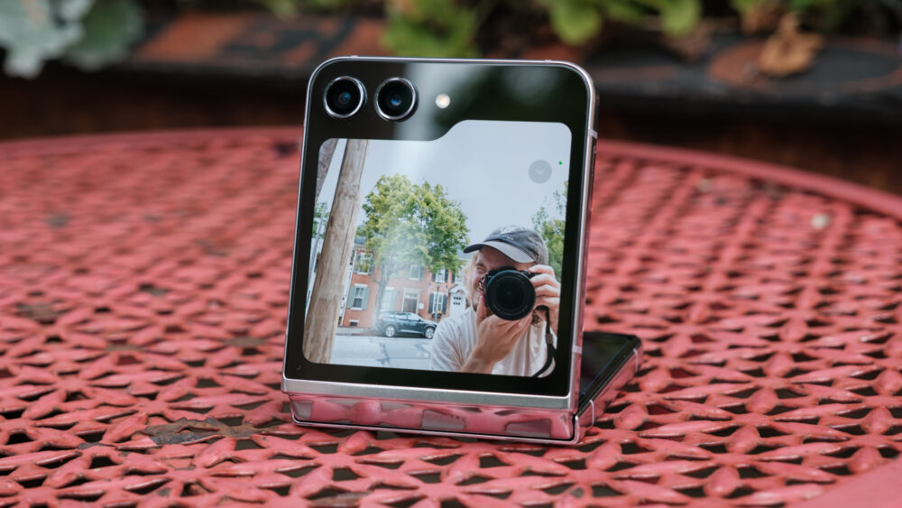 Don't sell it: 6 things you can do with your old phone instead ...