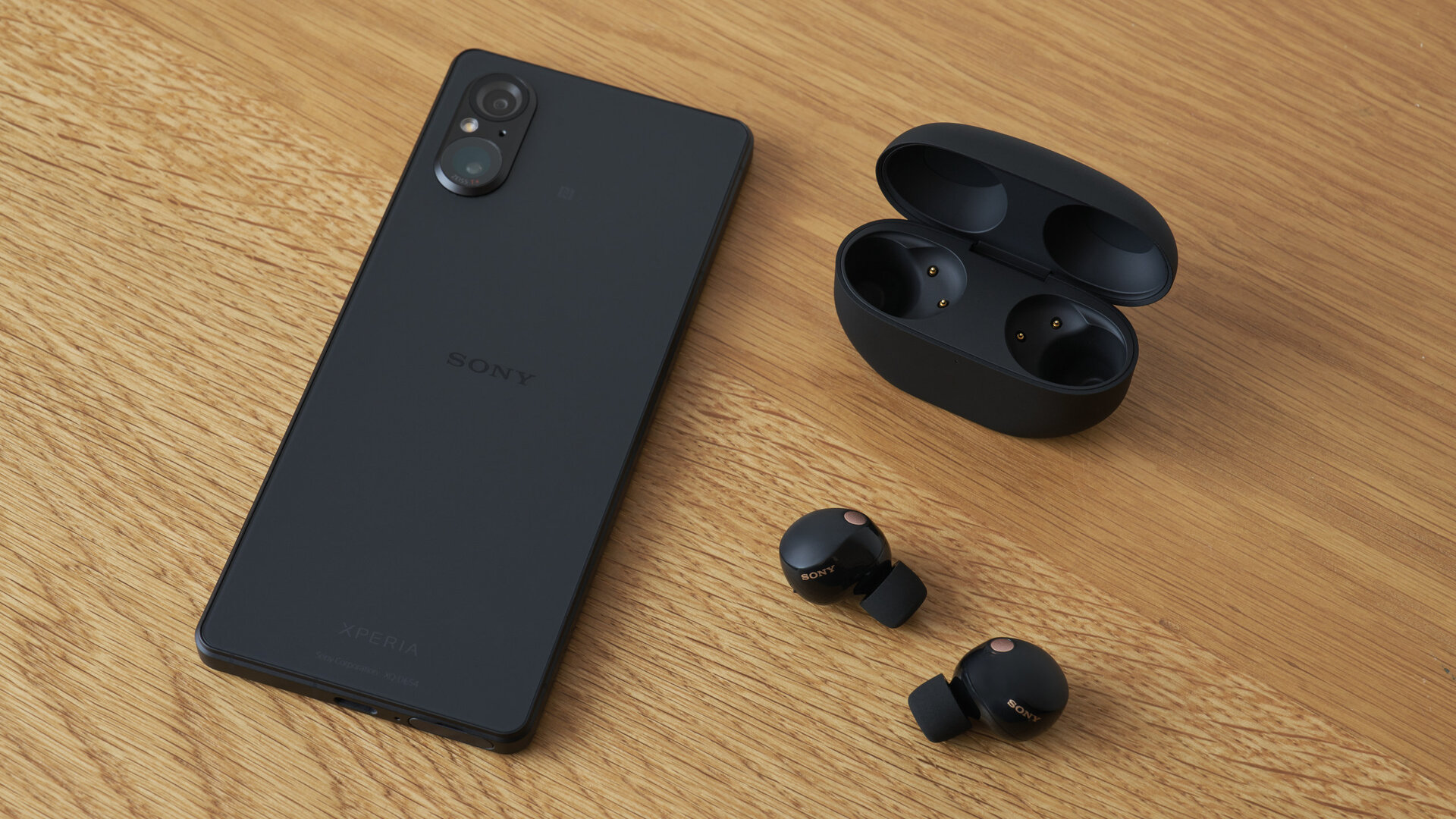 Sony Xperia 5 V with earbuds