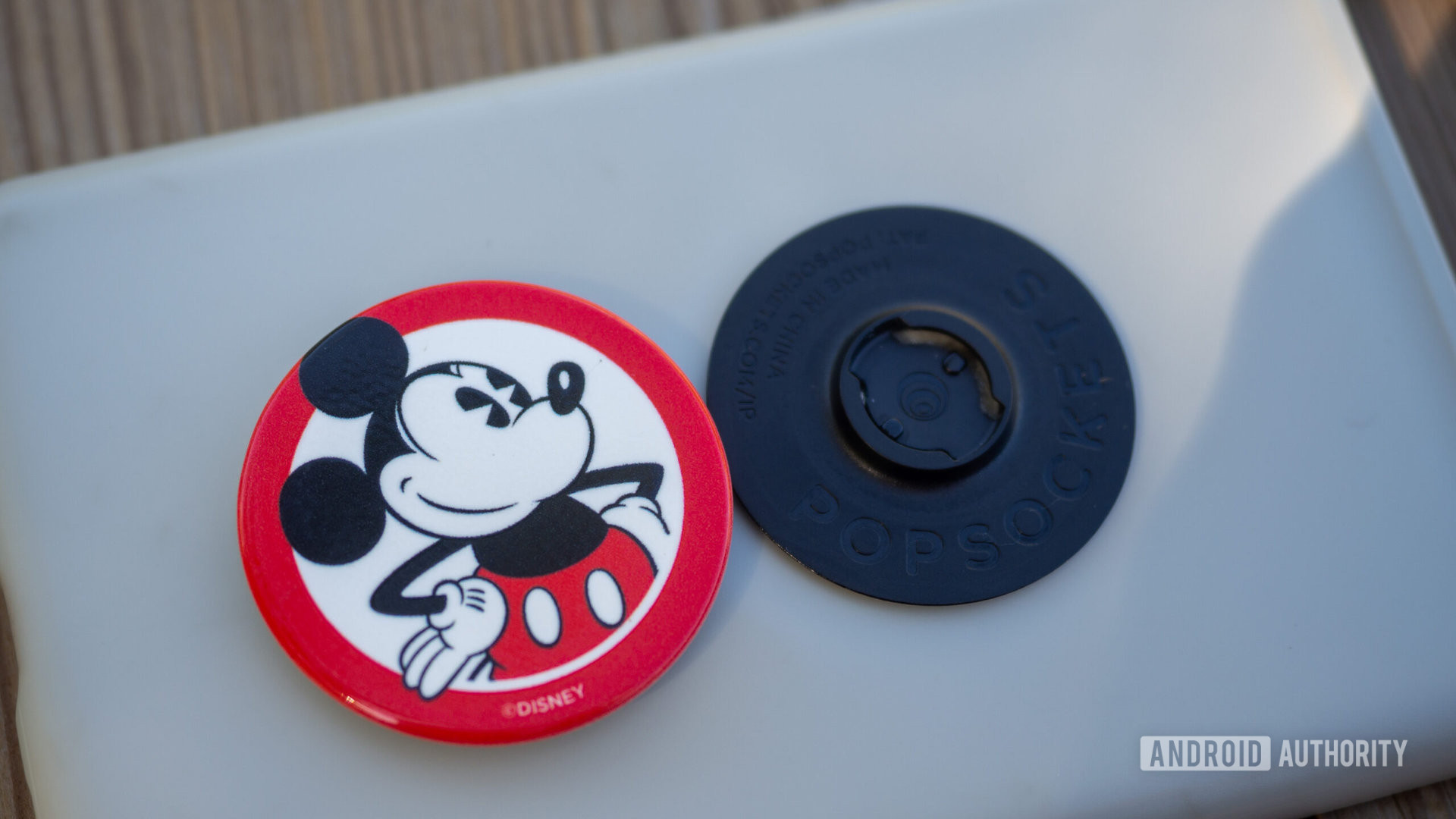 popsocket popgrip top removed 1