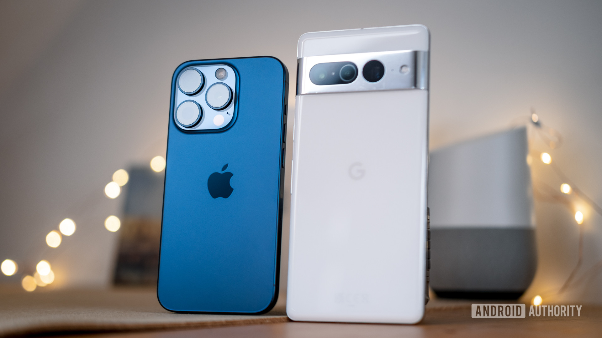 Apple iPhone 15 Pro vs Google Pixel 7 Pro standing up