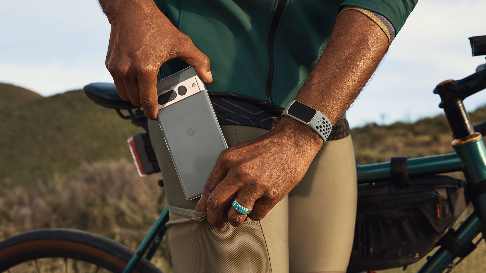 Fitbit's New Charge 6 Tracker Gains Google Apps and a Cheaper