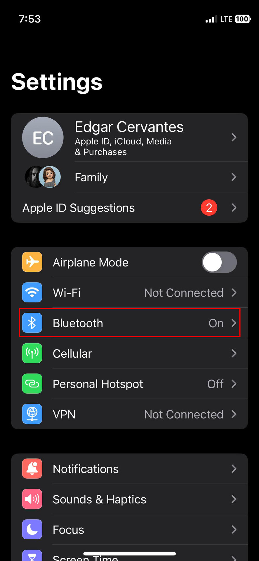 How to enable Bluetooth on iPhone (1)