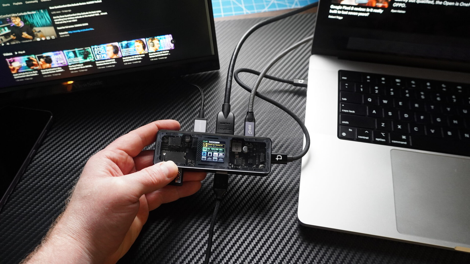 Dockcase Explorer Edition Smart USB C 7 in 1 Hub 47