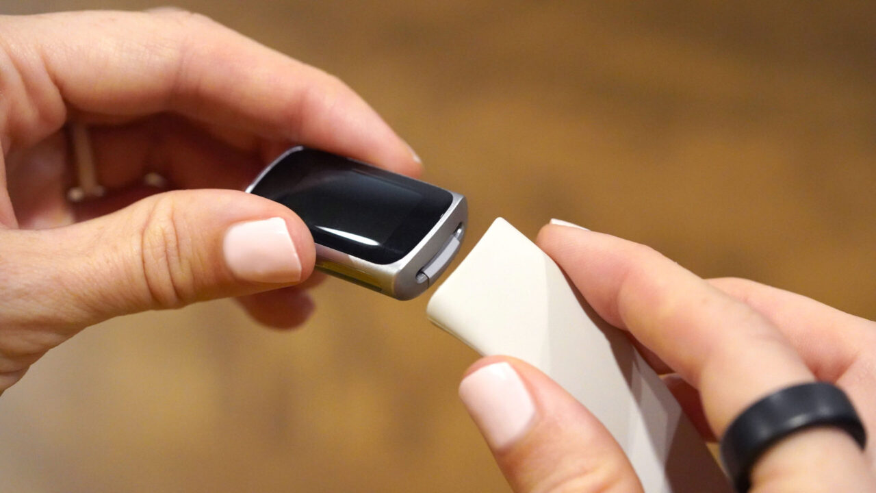 Picture of Google, Apple, Samsung: These are their watch bands with 