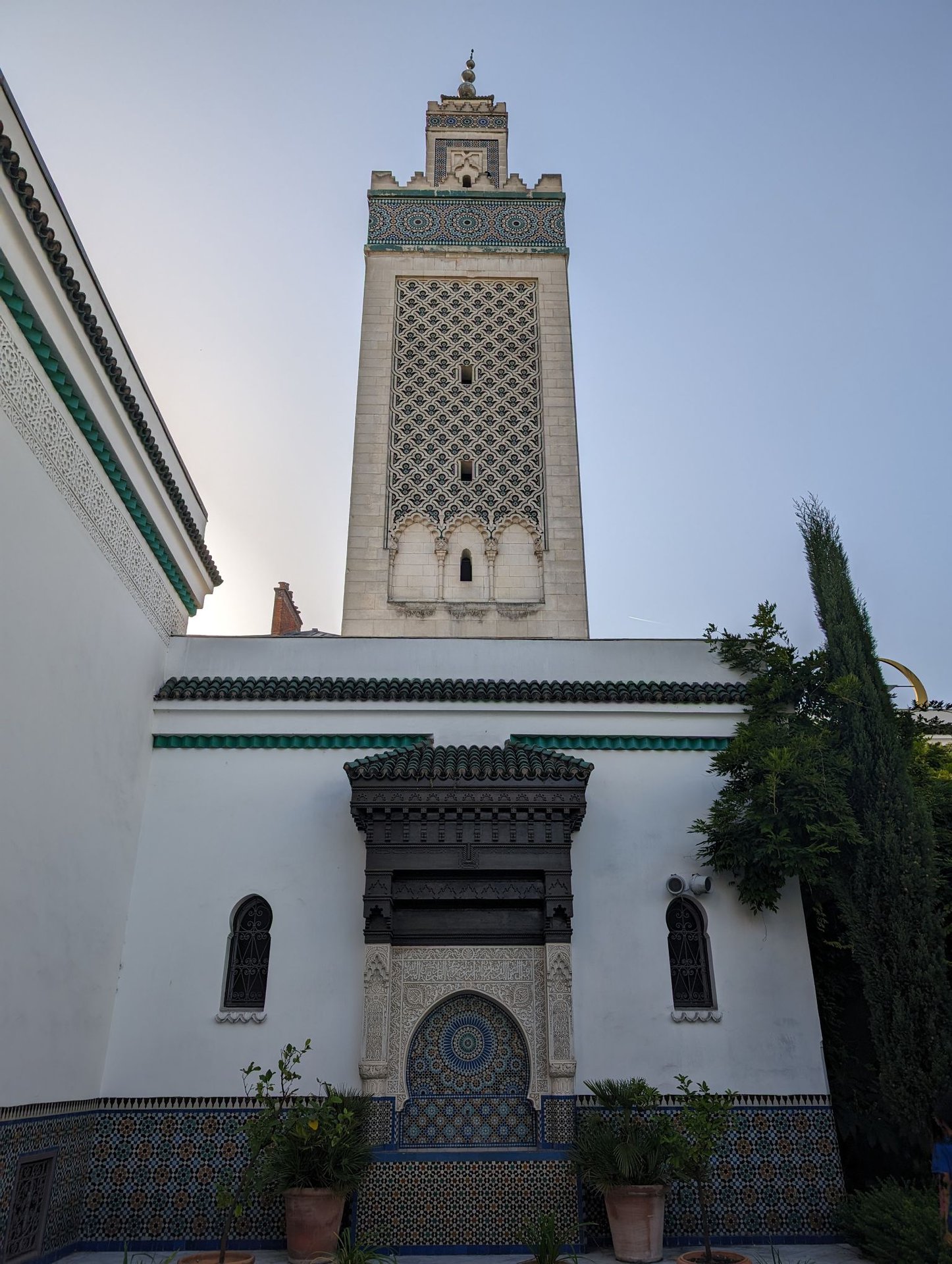 google pixel 8 pro camera sample mosque 15