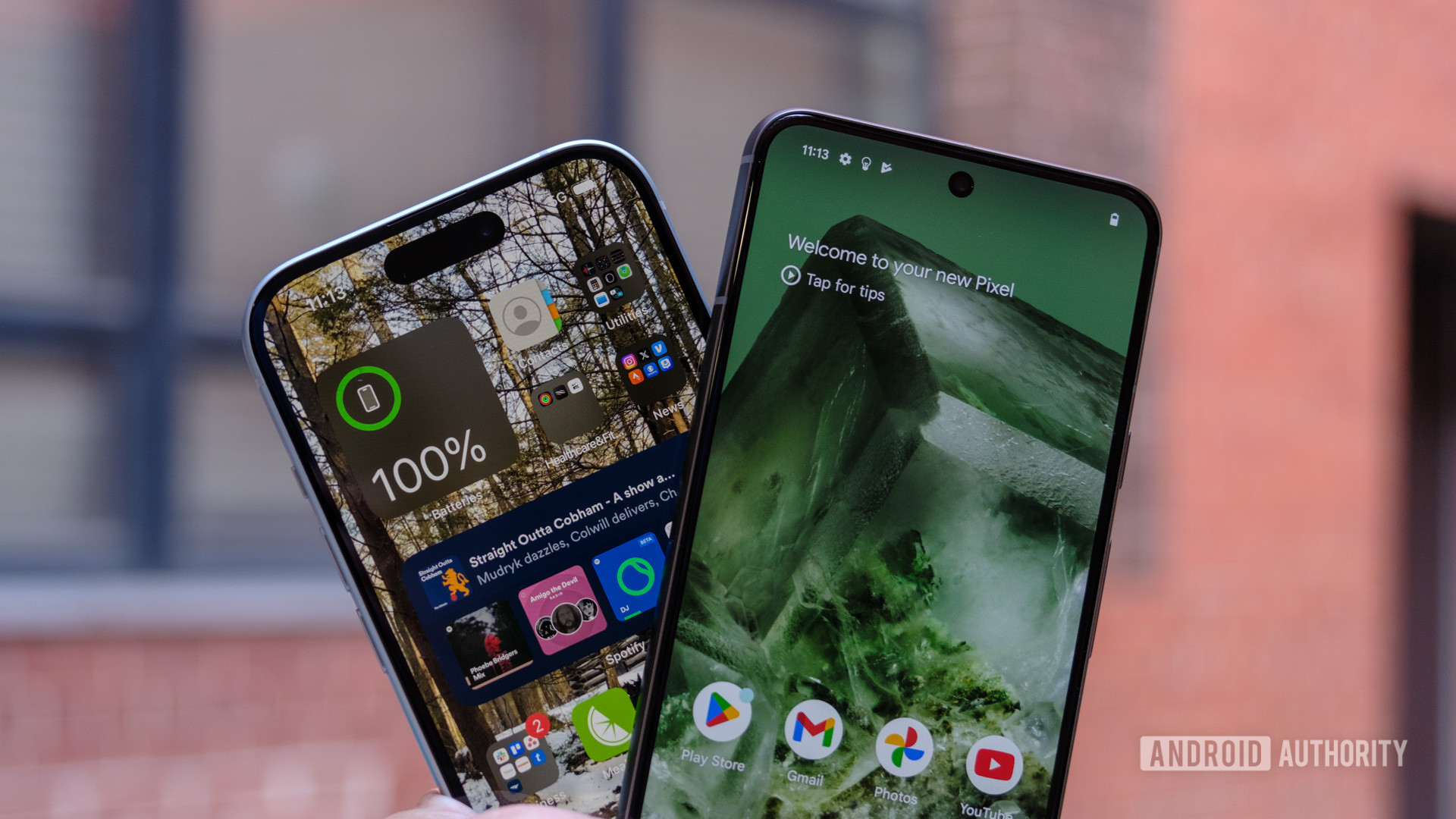 The 5 best smartphone deals of Cyber Monday 2023