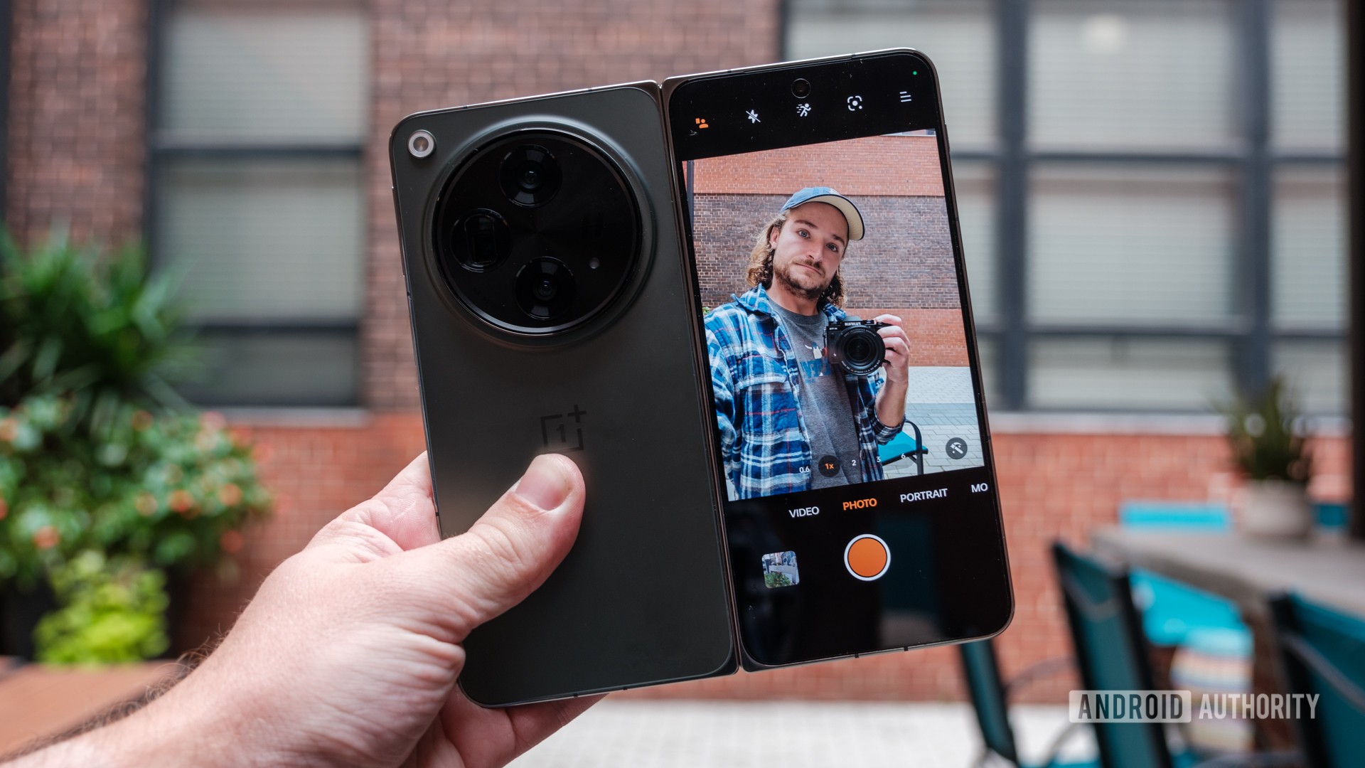 oneplus open selfie with rear cameras