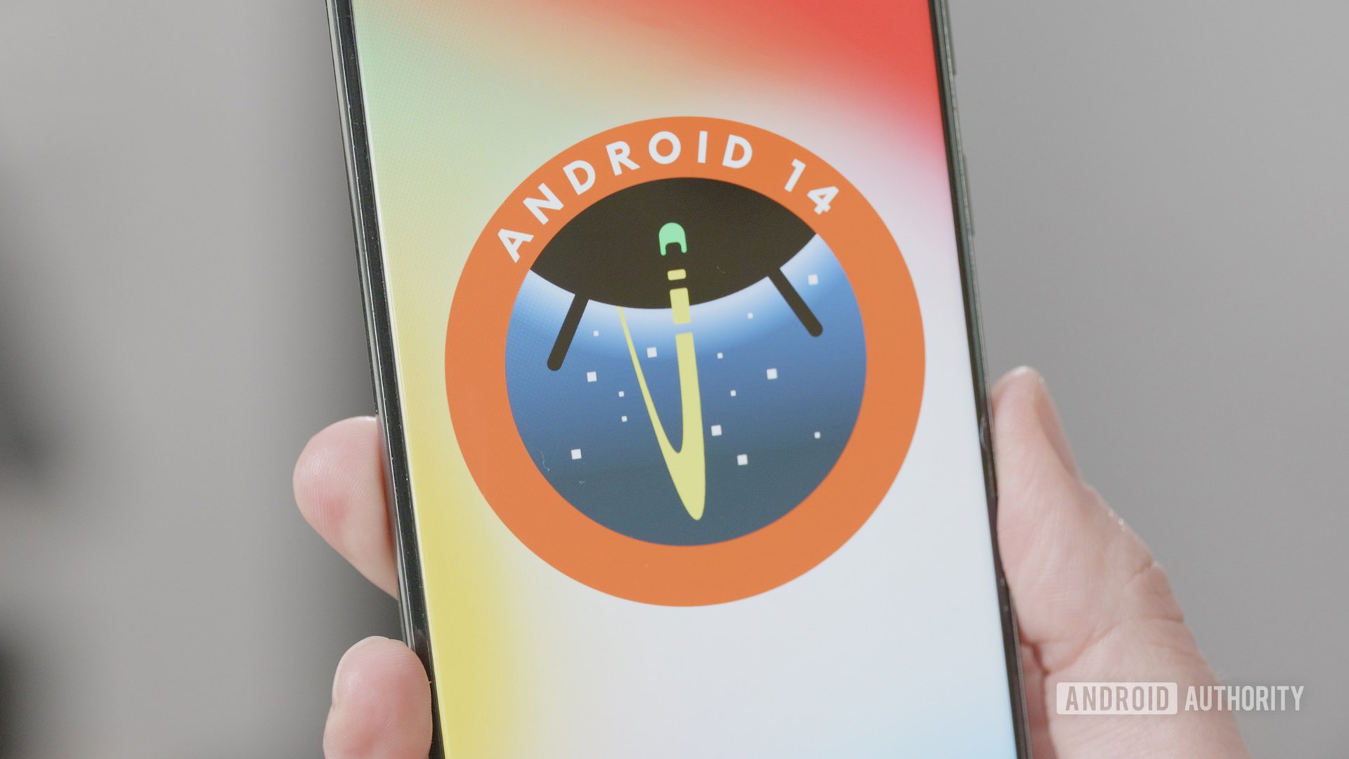 Android 14 logo on Samsung Galaxy S23 Ultra