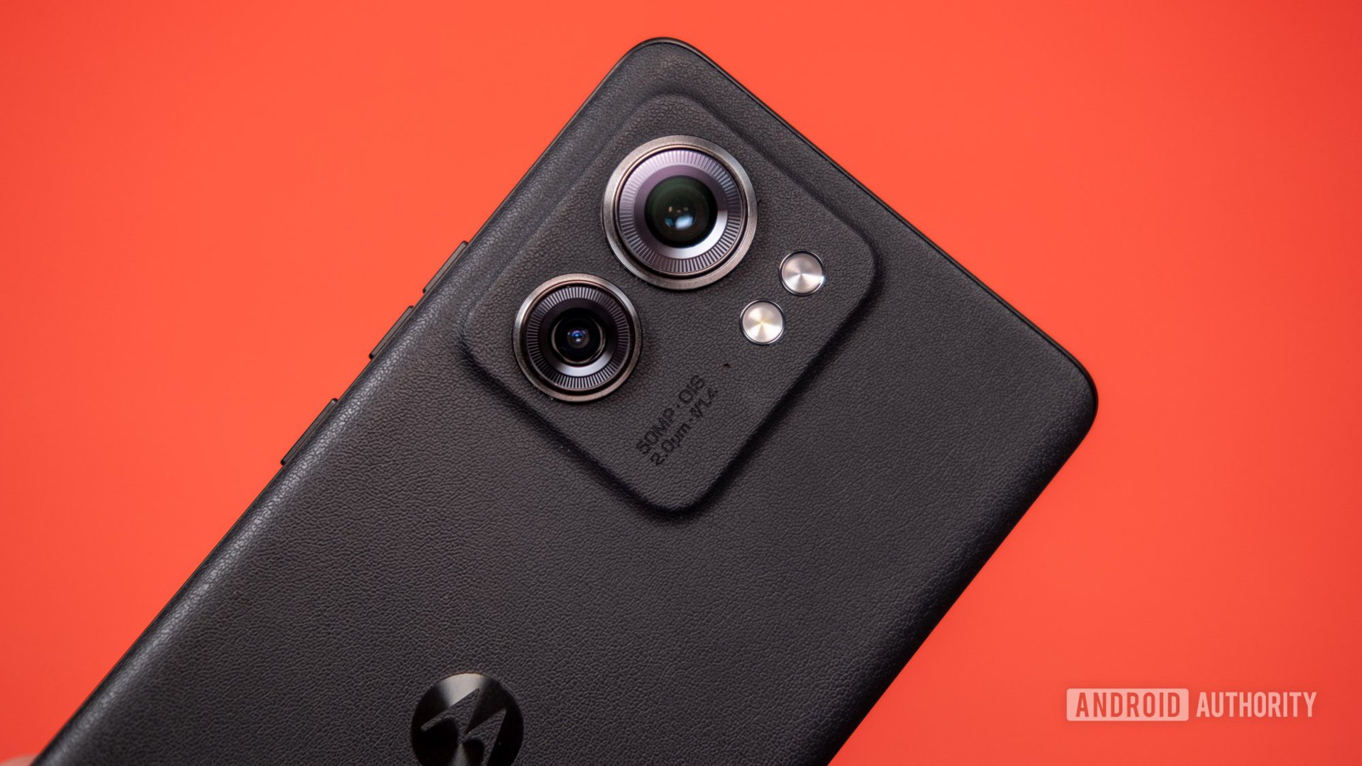 Motorola Edge 2023 cameras