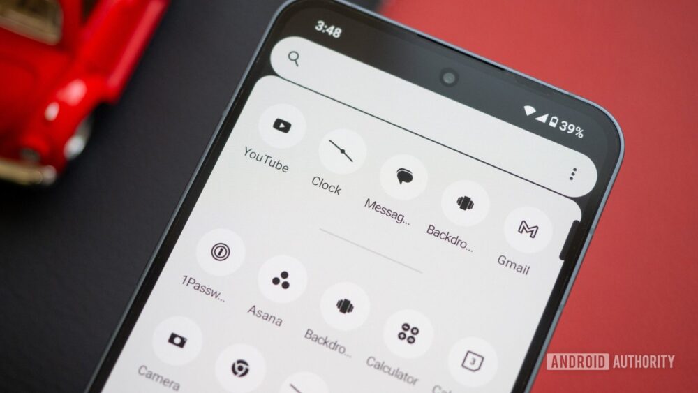 Monochrome themes aren't boring. The Nothing Phone 2 convinced me of that.