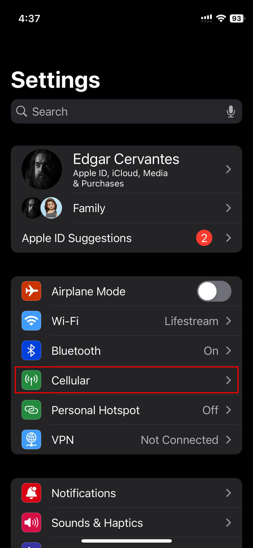 How to turn on Cellular Data on iPhone with iOS 17 (1)