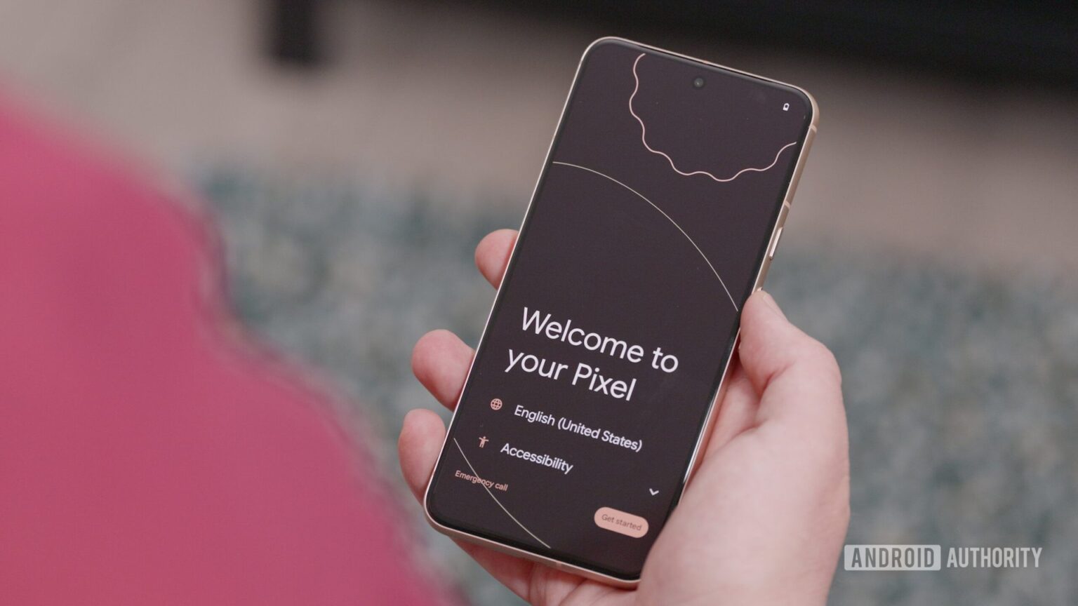Pixel's new welcome screen looks awfully similar to an iPhone's