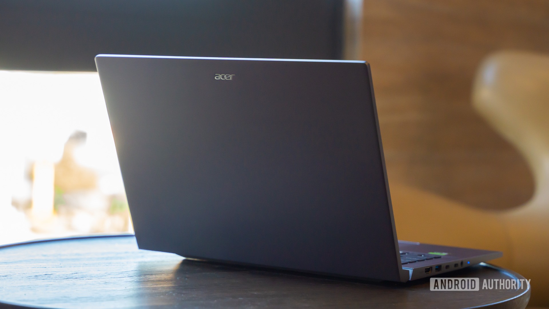 Acer Swift X 14 at CES 2024 (2)