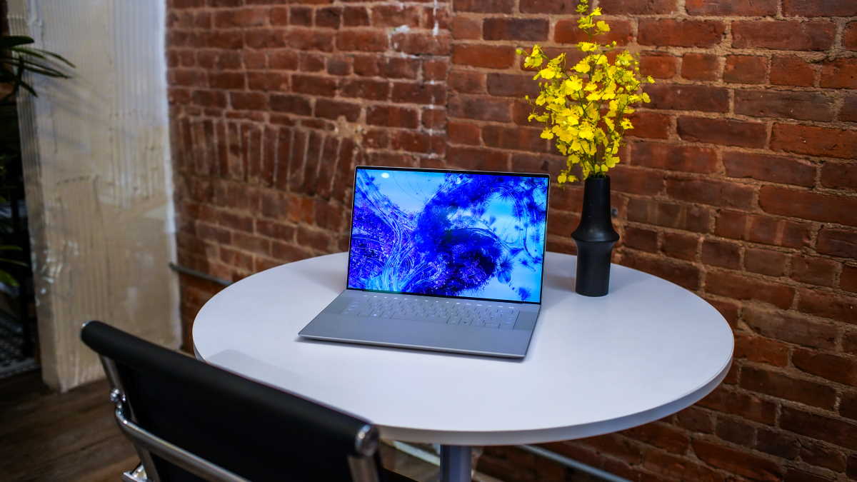 Dell XPS 16 2
