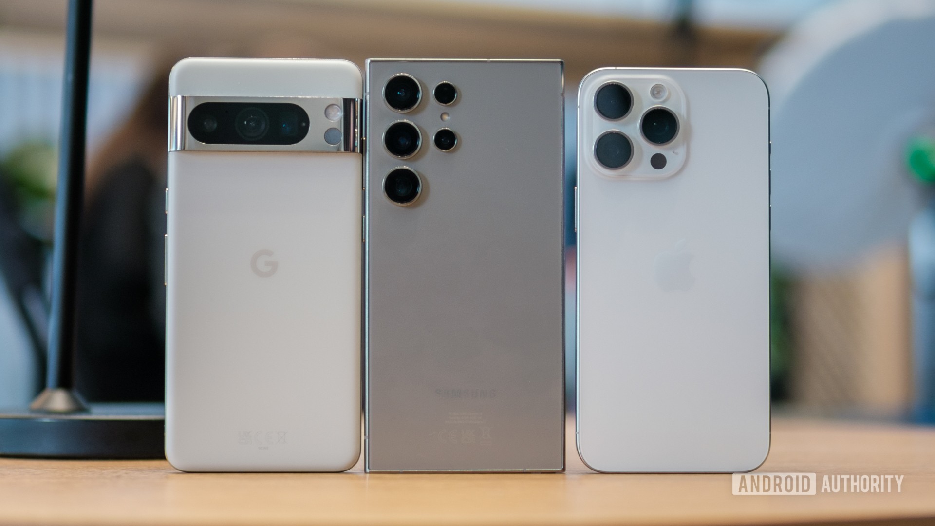 Google Pixel 8 Pro vs Samsung Galaxy S24 Ultra vs Apple iPhone 15 Pro Max